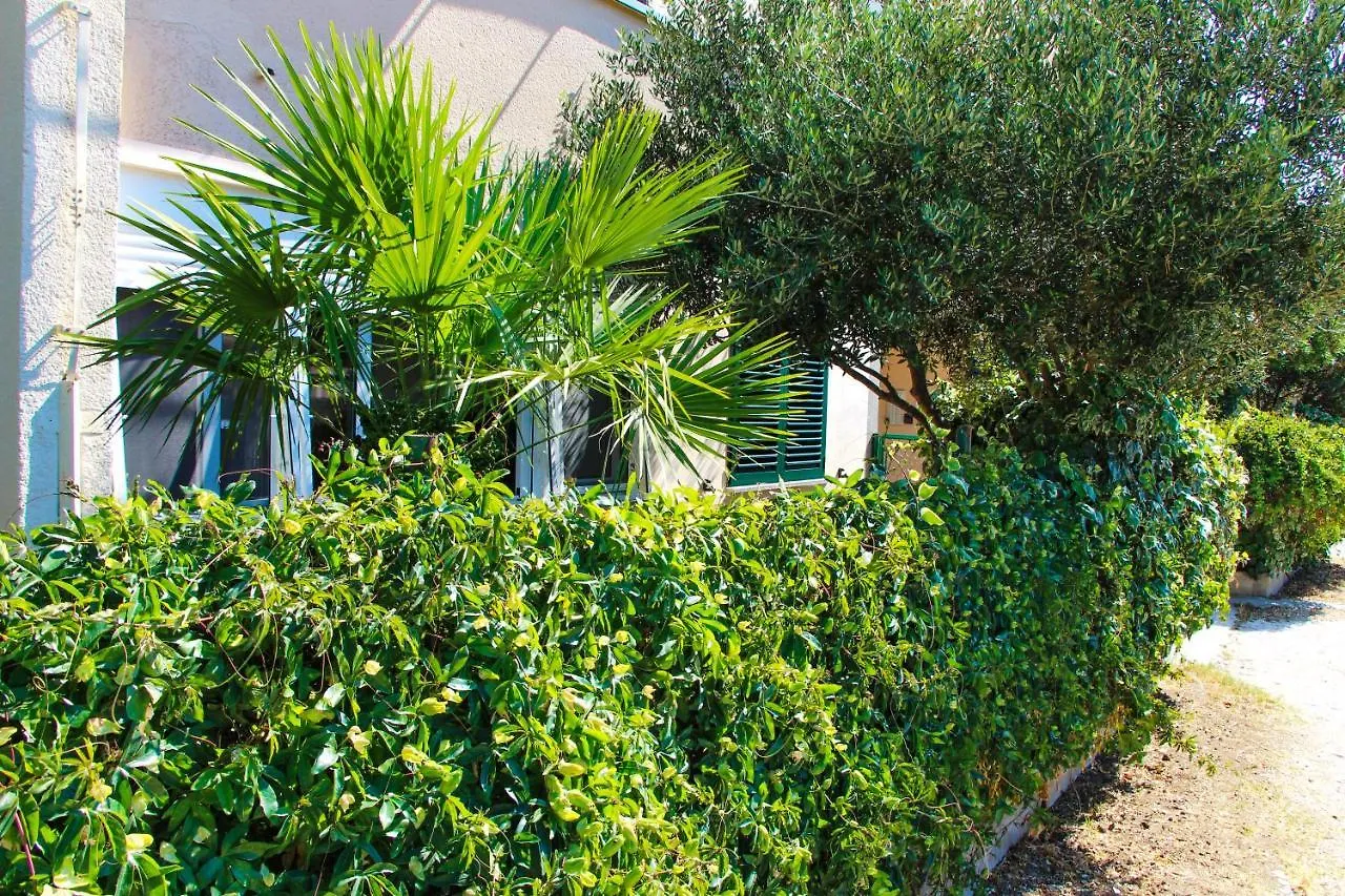 Olive Shade - Apartment Near The Beach Split Croatia