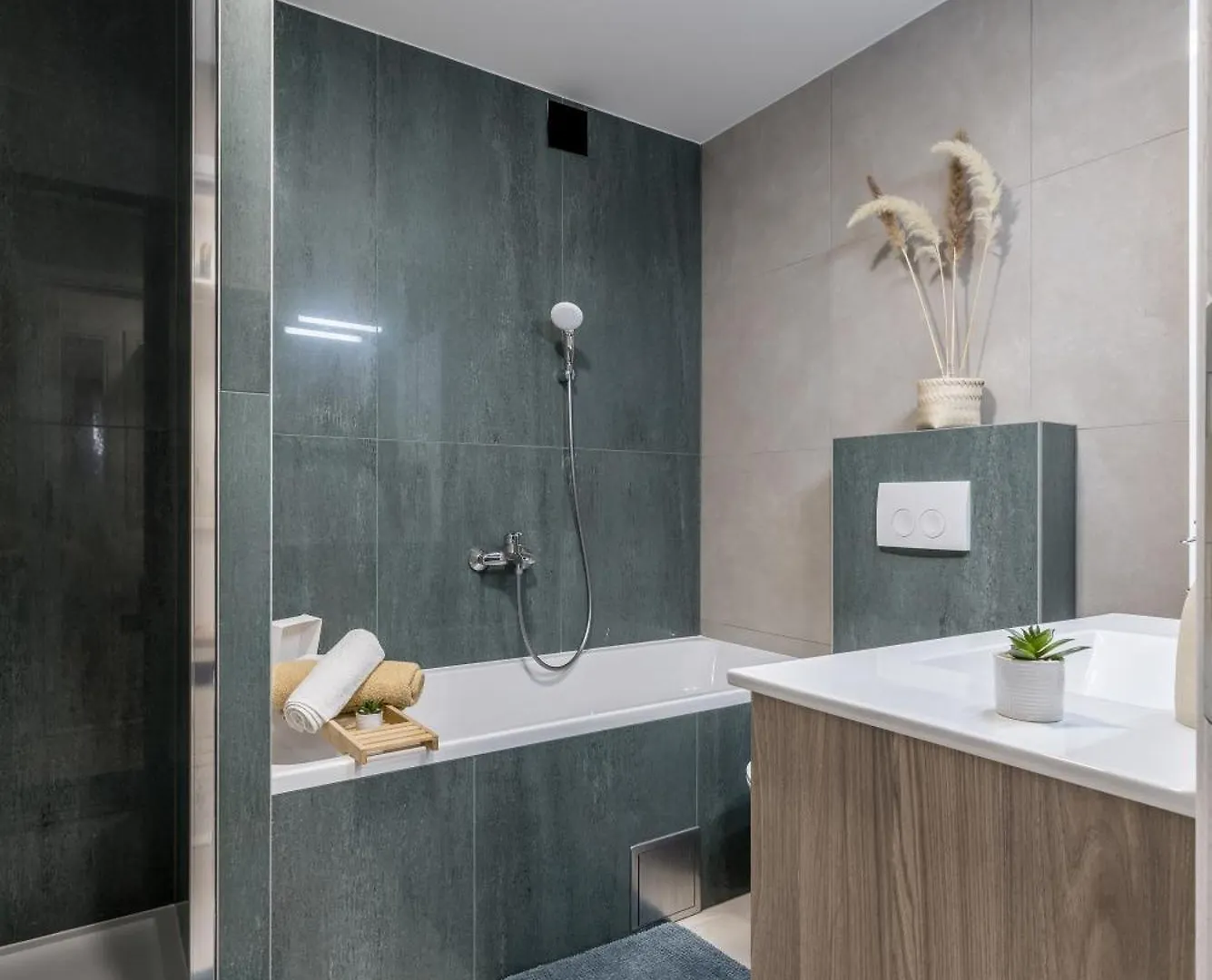 Olive Shade - Apartment Near The Beach Split