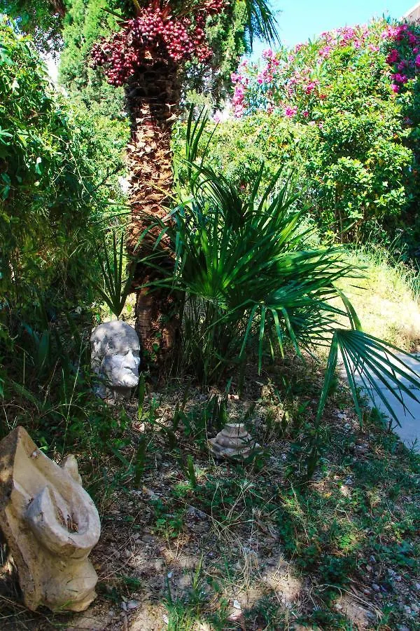 Olive Shade - Apartment Near The Beach Split